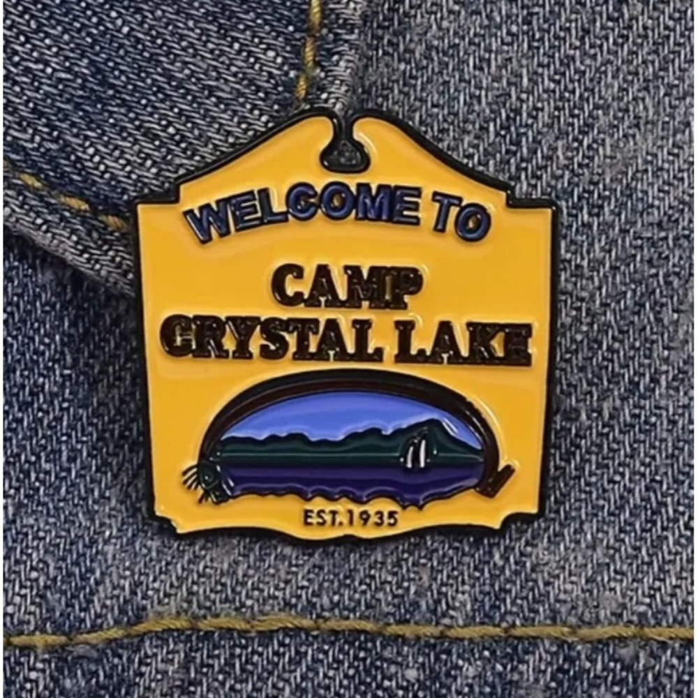 Camp Crystal Lake Enamel Pin Friday the 13th Horror Movie Jason Voorhees Yellow - Picture 1 of 5